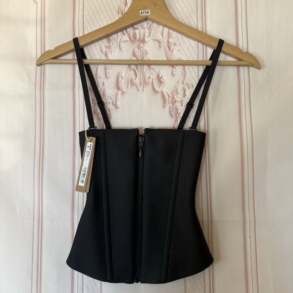 SKIMS Other - Skims Body Waist Cincher Onyx Black Size Small NWT